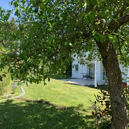 Maison Grande Fleur * Metterich